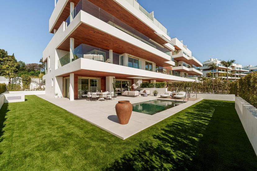 Apartament na sprzedaż, 4 sypialnie, Marbella